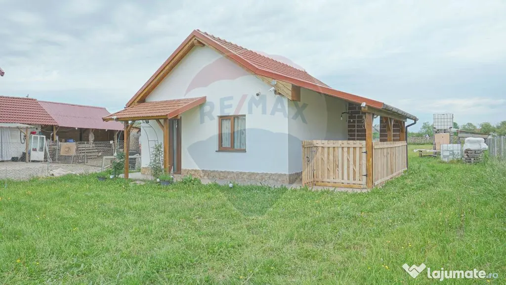 Teren Intravilan + Casa de vacanta Acris | Vama Buzaului ...
