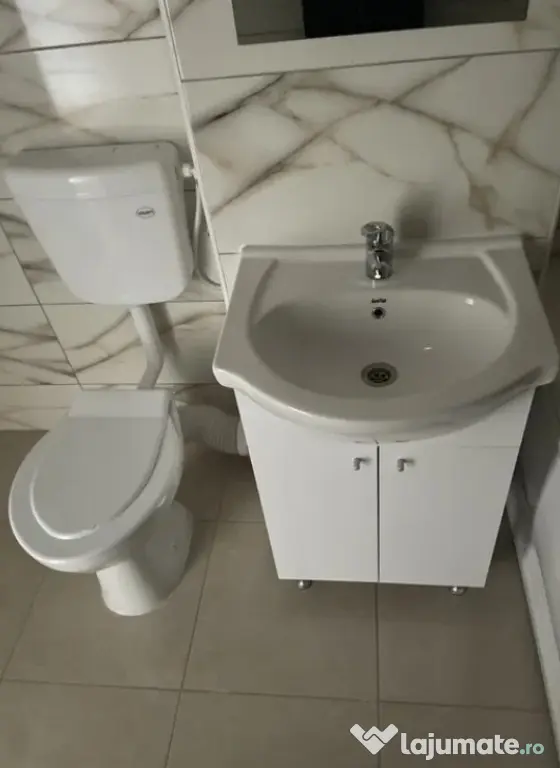 Garsoniera decomandata - zona Sanpetru