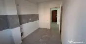 Apartament 2 camere, decomandat - zona Sanpetru 