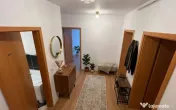 Apartament 3 camere, decomandat - zona Avantgarden 