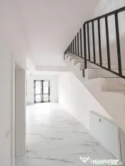 - Casa - Vila - Prelungirea Ghencea - Dantelei -- 200000E 