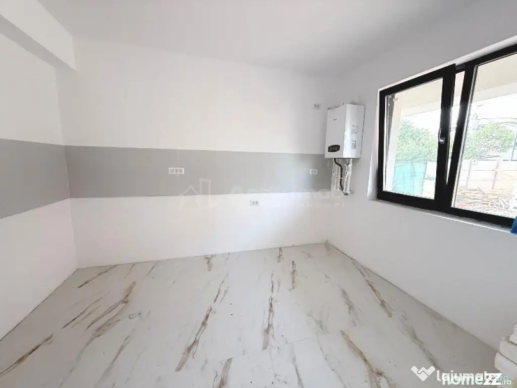 - Casa - Vila - Prelungirea Ghencea - Dantelei -- 195000E - Bucuresti (Bucuresti-Ilfov)