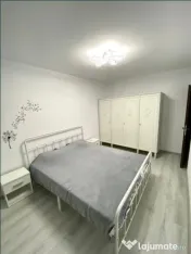 Apartament 2 camere, decomandat - zona Sanpetru 