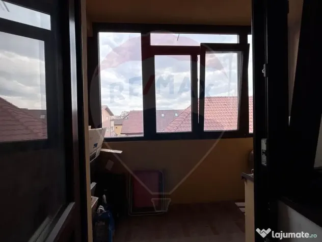 Apartament cu 2 camere de vânzare în zona Central
