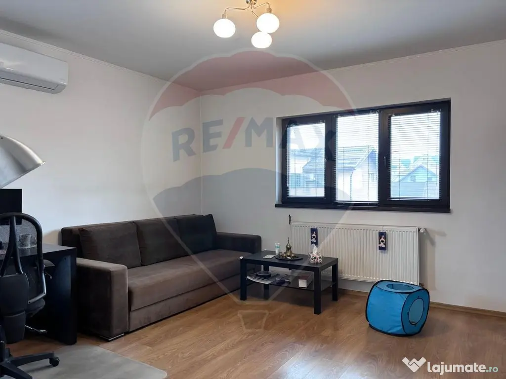 Apartament cu 2 camere de vânzare în zona Central