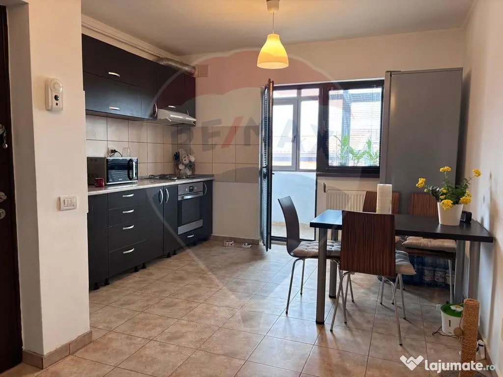 Apartament cu 2 camere de vânzare în zona Central