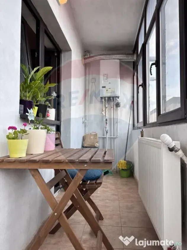 Apartament cu 2 camere de vânzare în zona Central
