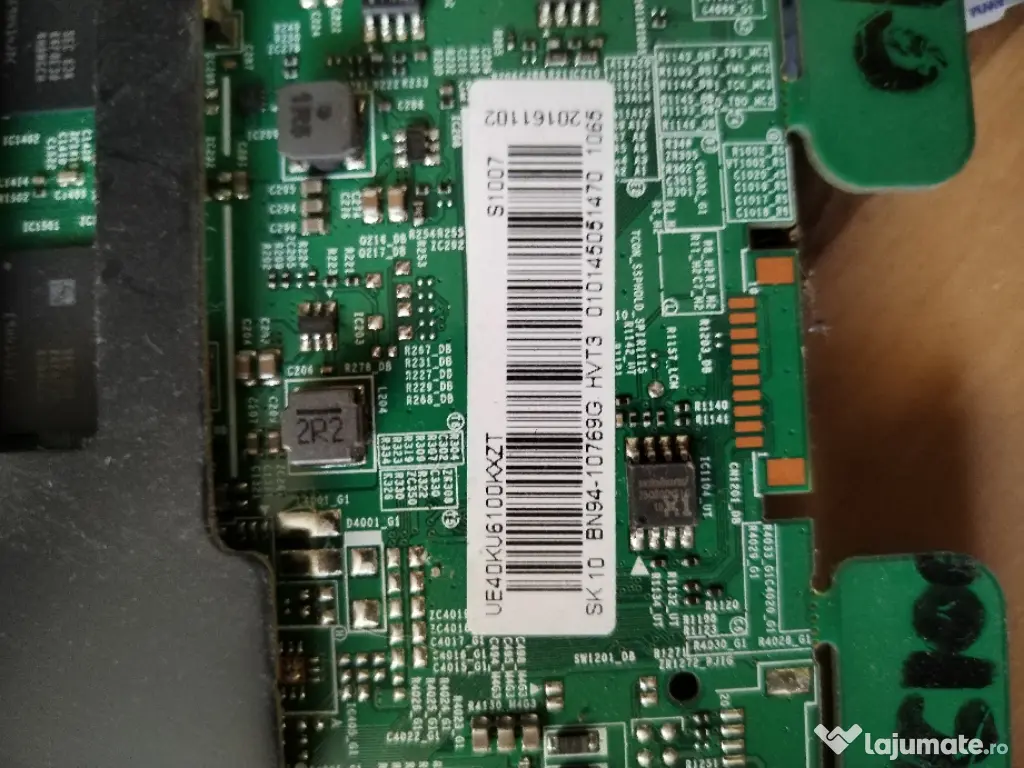 dezmembrez TV led UE40KU6100
