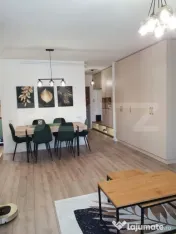 Apartament de inchiriat, 3 camere, 2 bai, garaj + boxa, zona 