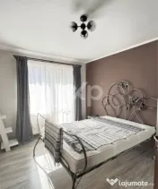 Apartament cu 3 camere | 2 parcari | zona Terra 