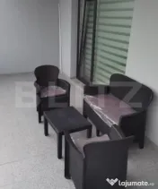 Apartament cu două camere de închiriat, în bloc nou 