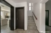 Vilă spațioasă și elegantă în Pipera – zona Porsc... 