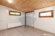 Apartament 4 camere de inchiriat in vila/ parter/ curte p... 