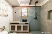 Apartament 4 camere de inchiriat in vila/ parter/ curte p... 