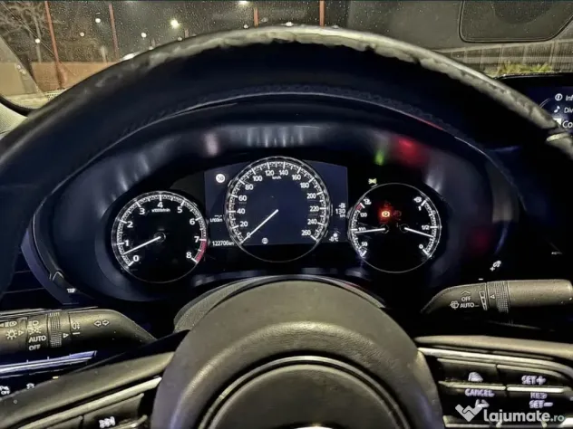 Vand Mazda 3 Sedan e-Skyactiv G122 MHEV Plus | 2019 | Stare excelentă