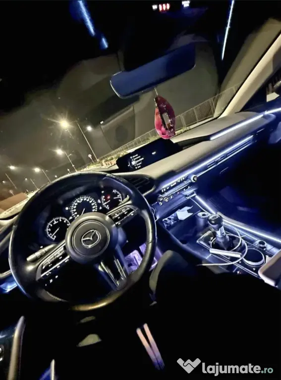 MAZDA 3 2019 — imagine 10