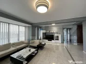 Casă P + E cu garaj, 195 mp utili, teren 599 mp, zona Ford 