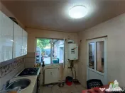 Casa cu 3 camere si 2 bai pe parter, cu SU 65mp in Sectorul