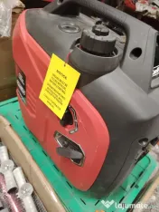 Generator profesional pe benzina ptr rulota,pescuit sau casa, urgent 