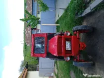 Tractor utb 445v