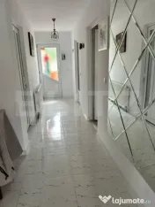 Casa/Vila cu 8 camere, 4 bai - Zarnesti 