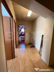 Apartament de 3 camere, decomandat, zona1 Mai, Ciuperca 
