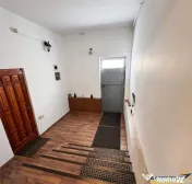 Casa in apreciabil potential,cu terase, curte,gradina echipa
