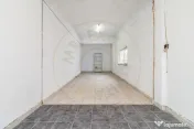 Spatiu de inchiriat la intrarea in Bragadiru 