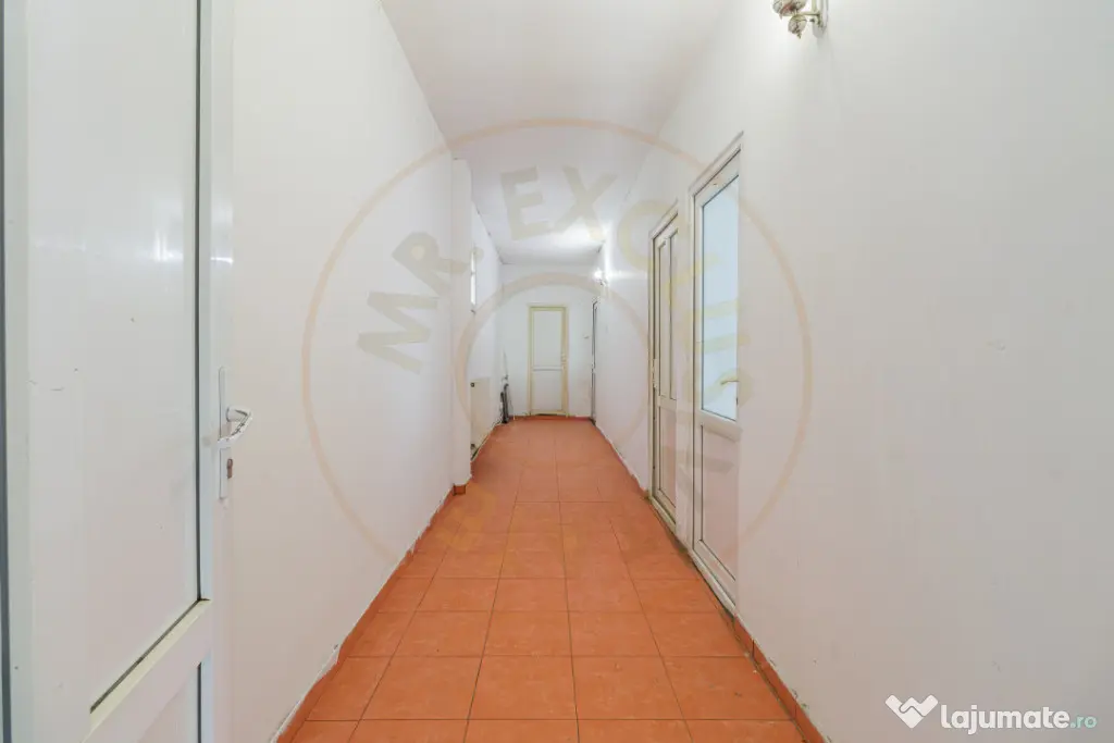 Spatiu de inchiriat la intrarea in Bragadiru