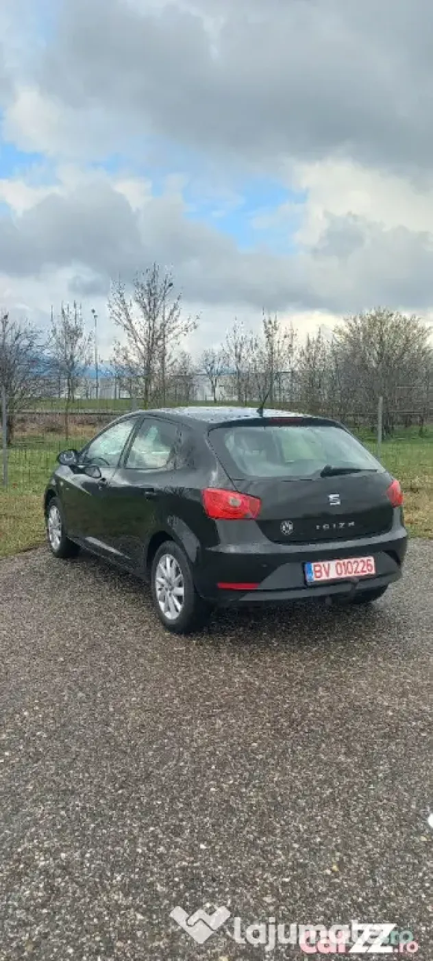 SEAT IBIZA 2015.BENZINA