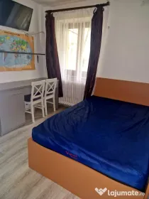 Inchiriez apartament