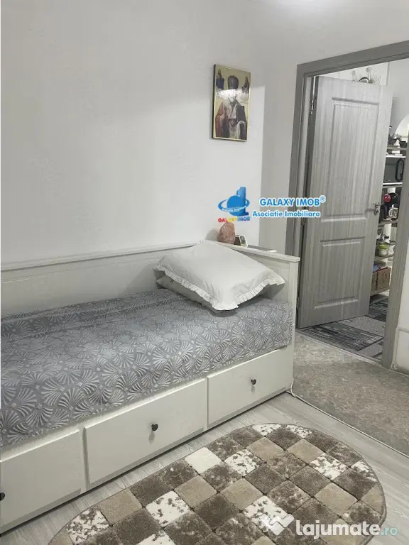 Apartament 2 camere, decomandat, etaj 3, an 1981 I Titan