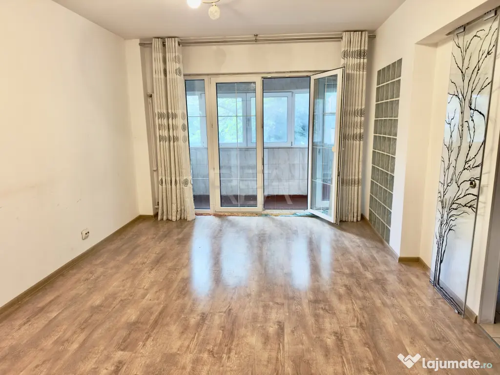 3 Camere Etaj 1/4 Cartierul Brâncuşi
