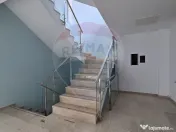 De Vânzare Clădire de Birouri 1.769 mp cu Teren 3.728 m... 