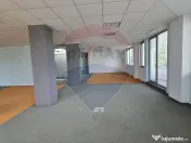 De Vânzare Clădire de Birouri 1.769 mp cu Teren 3.728 m... 