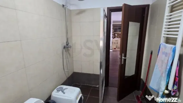 Apartament 110 mp - 3 camere - 3 bai - terasa - loc parca...