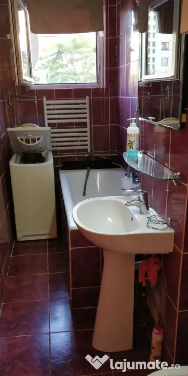 Tineretului etaj 2 decomandat