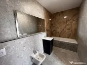 Apartament spatios cu 3 terase 