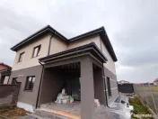 Duplex 5 camere - bucatarie separata - toate utilitatile 