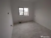 Duplex 5 camere - bucatarie separata - toate utilitatile 