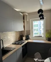 Apartament de 2 camere ( 69 MP )-Tractorul 