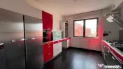 Apartament 6 Camere l Spatios l Sisesti 