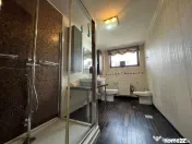 Apartament 6 Camere l Spatios l Sisesti 