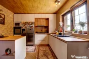 Afumați – Trandafirului, casă cărămidă 6 camere, tere