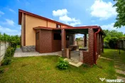 Afumați – Trandafirului, casă cărămidă 6 camere, tere