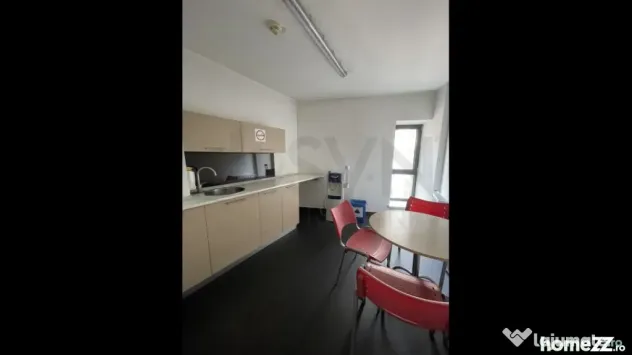 Piata Unirii - Cladire S P si 9 etaje 3560mp pretabil bir...