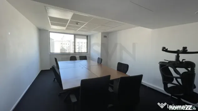 Piata Unirii - Cladire S P si 9 etaje 3560mp pretabil bir...