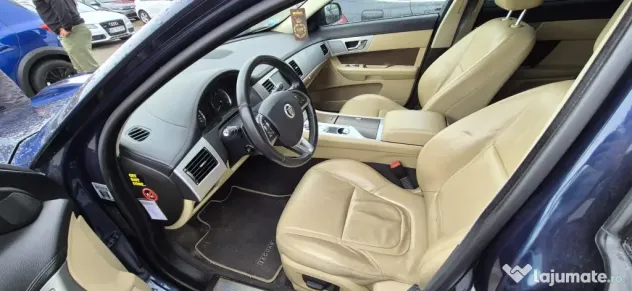 Jaguar XF 2.2 Automat