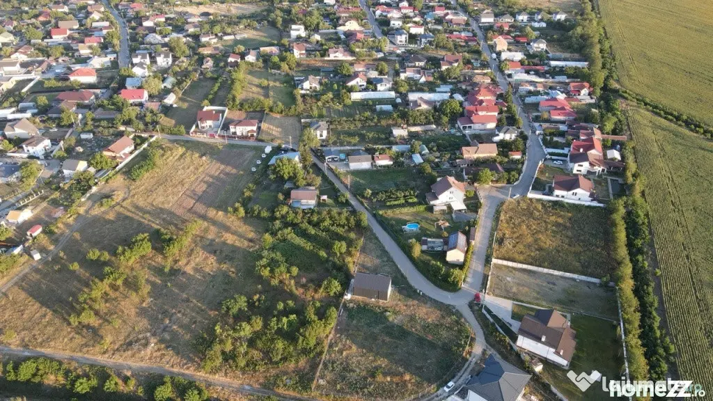 Teren intravilan Tamasi - Corbeanca 922 mp - toate utilit... - Tamasi (Bucuresti-Ilfov)