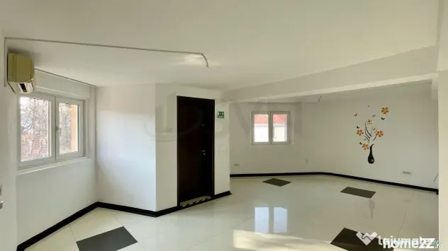 Aviatorilor - vila duplex 7 camere 260 mp utili